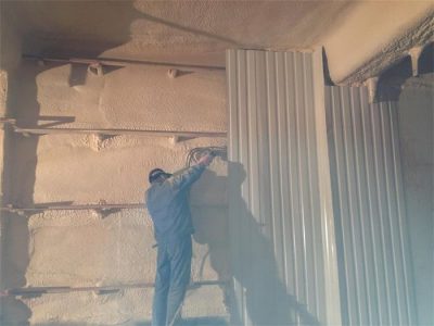 土建冷庫噴泡施工